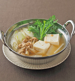 豆腐と冬野菜の味噌チゲ